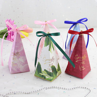 Boîte alimentaire en carton en forme de pyramide pour Noël et la Saint-Valentin, pour bonbons et gâteaux
