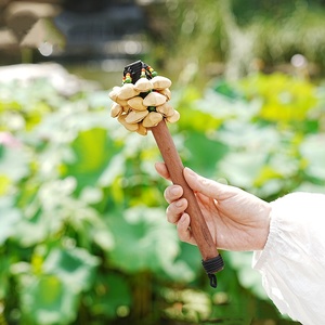 กระดิ่งมือเขย่าทำจากเปลือกถั่วธรรมชาติ ขายส่ง ของขวัญสร้างสรรค์ยอดนิยมสำหรับคนรักโยคะและการทำสมาธิ - Product Image 5