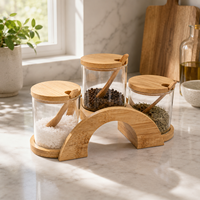 Ensemble de pots à épices ronds en verre avec support en bambou, contenants à assaisonnements de 430 ml avec cuillère pour l'organisation du comptoir de cuisine