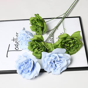 Roses Martin à trois têtes en soie, arrangement floral DIY, fait main, respectueux de l'environnement, art auto-conçu, simulation - Product Image 3