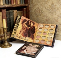 Palette de fards à paupières minéraux mats imperméables Vampyr Gothic 15 couleurs en forme de cœur - Palette de maquillage vide au design livre vintage