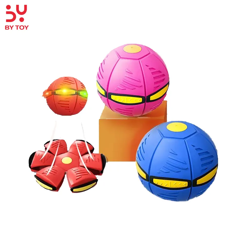 नवीनता आउटडोर बच्चों के खिलौने इंटरैक्टिव उछल फ्लैट विरूपण वेंट फेंक डिस्क गेंद यूएफओ जादू उड़ान तश्तरी गेंद के साथ प्रकाश का नेतृत्व किया
