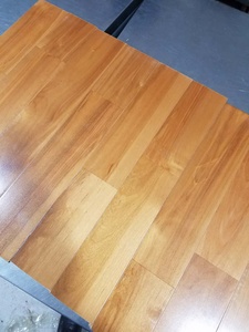 Pavimentazione Sportiva in Legno Massello di Betulla e Acero Colore Giallo per Palestre/Campi da Basket/Palchi Realizzata in Legno di Betulla, Acero e Quercia - Product Image 5