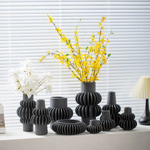 Vase en céramique <span class=keywords><strong>simple</strong></span> de style européen, émail coloré, <span class=keywords><strong>origami</strong></span>, créatif, pour arrangement floral hydroponique, mariage, maison, écologique, résistant aux rayures - Product Image 2