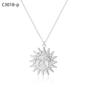 Collar con Colgante de Cara de Sol Amy Amy, Cadena de Aleación Plateada, Joyería Vintage de Moda para Mujer, Regalo para Uso Diario - Product Image 1