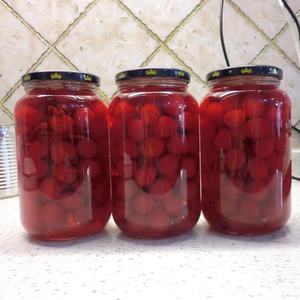 Sirop de cerise rouge en conserve le plus vendu avec une durée de conservation de trois ans de fruits aromatisés sucrés pour la décoration de la pâtisserie - Product Image 6