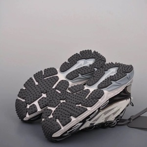 <span class=keywords><strong>Baskets</strong></span> Off-White style Dad Shoes pour couples, tendance et de haute qualité, couleur unie, intérieur. - Product Image 6