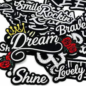 Patch brodé personnalisé à coudre ou thermocollant avec logo 3D tendance, motif Jésus, en tissu tissé - Product Image 3