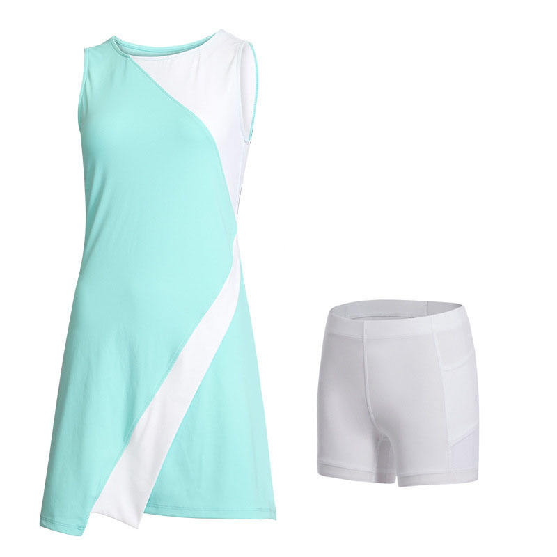 สีเขียวอ่อน