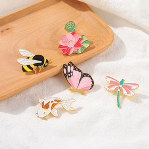Oferta Especial: Pin de Esmalte Suave al por Mayor, Diseño Flor de Loto y Mariposa, Decorativo para Bolsos, Insectos, Botánica, Botones de Solapa, Insignias, Pin de Metal Personalizado, Pin de Dibujos Animados - Product Image 2
