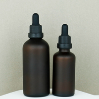 Flacon compte-gouttes en verre ambré givré Calabash de 3 ml, 5 ml, 10 ml, 15 ml, 30 ml, 50 ml, 100 ml avec bouchon noir pour huiles essentielles