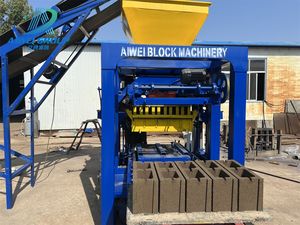 آلة صنع البلوك اليدوية <span class=keywords><strong>QT4</strong></span>-<span class=keywords><strong>24</strong></span>، آلة صنع البلاط والطوب مع محرك، أساسها الأسمنت لصناعة البناء - Product Image 5