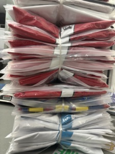 Maglia da Calcio del Brasile Personalizzata Top da Calcio 2025 - Adulto di Produzione Tailandese con Fori per i Pollici per Mercato ASEAN all'Ingrosso Maglia da Calcio di NEYMAR JRS - Product Image 3