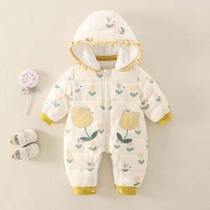 Mono de Invierno con Capucha de Forro Polar para Bebés Recién Nacidos y Niños Pequeños, Diseño de Oso de Dibujos Animados con Orejas - Product Image 1