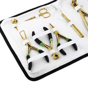 Lot de 10 outils professionnels pour extensions capillaires : pinces, ciseaux de coupe en acier inoxydable, pinces à tisser, aiguilles - Product Image 1