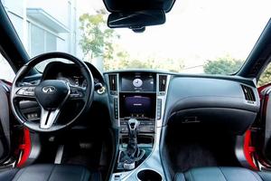 Infiniti Q60 2019 Edición de Lujo <span class=keywords><strong>2</strong></span>.0T con Asientos de Cuero, Techo Corredizo y Faros LED - Product Image 6