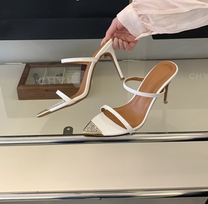 Nouvelles Sandales Femme 2026 Blanches à Bout Pointu – Mules Élégantes pour Soirée - Product Image 1