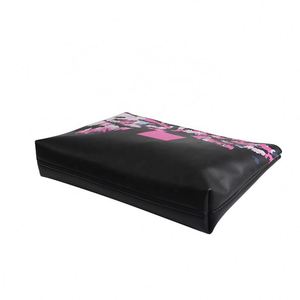 Sac de maquillage en nylon PU, design européen et américain, fabriqué en usine BSCI, sac de voyage tendance, sac de rangement portable pour cosmétiques et articles de toilette - Product Image 4