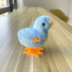 어린이 교육 클래식 재미있는 다채로운 시계 점프 작은 봉제 동물 바람 치킨 장난감 - Product Image 3