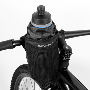 Sac à bouteille d'eau pour vélo Yueli, noir, en maille isolante, pour vélo et trottinette - Product Image 1
