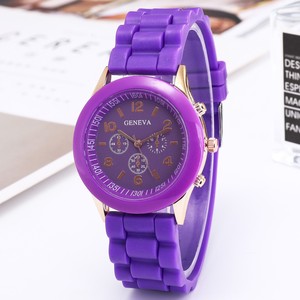 Reloj de silicona - Versión coreana, moderno y llamativo reloj informal para estudiantes con diseño de gelatina colorido. - Product Image 6