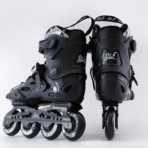 Wholesale Professional Sliding Freestyle Rockered Wheels Inline <strong>Roller</strong> Skate Shoes <strong>Flashing</strong> - Product Image 3