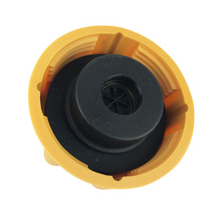 Réservoir d'expansion de liquide de refroidissement Ford avec bouchon jaune pour les modèles Fiesta 02-2008 cinquième et sixième génération - Product Image 4