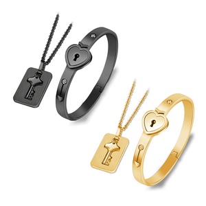 Herz-Liebesschloss-Armband und Schlüssel-Halskette-<span class=keywords><strong>Set</strong></span> aus Edelstahl in Silber/<span class=keywords><strong>Gold</strong></span> – Hochzeitsgeschenk für Paare, Kreuzmuster, Zirkonia Damen Schmuck - Product Image 4