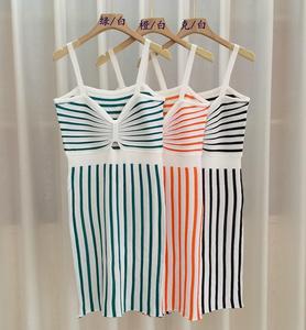 Summer New Design Feeling Small Sexy Contrast Color Stripe Slim Wrap Hip Skirt Robes européennes et américaines - Product Image 4