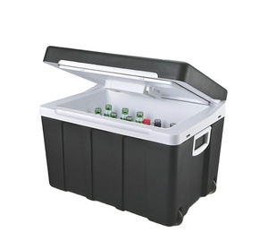 Rueda de mango portátil 50L 12V 100V 240V plástico de gran capacidad para acampar <span class=keywords><strong>nevera</strong></span> refrigerador de coche - Product Image 2