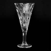 Verre à pied élégant en cristal transparent torsadé classique pour vin, décoration de banquets de mariage et du Ramadan