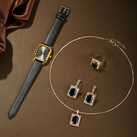 Ensemble de montres pour femmes carrées LP10, très populaires, montres en cuir de luxe, ensemble cadeau, bague, collier, boucles d'oreilles, bracelet