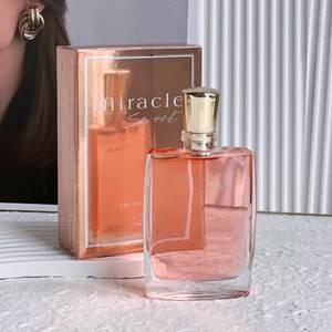 <span class=keywords><strong>Perfume</strong></span> <span class=keywords><strong>de</strong></span> Amor Verdadero para Comercio Exterior Transfronterizo, Fragancia Floral Oriental, Eau <span class=keywords><strong>de</strong></span> Parfum en Spray <span class=keywords><strong>de</strong></span> Francia, Larga Duración para <span class=keywords><strong>Mujer</strong></span> - Product Image 3