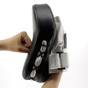 Cuir de vachette focus pads pour combattre mitaines - Product Image 1