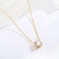 Ensemble de bijoux en zircon classique en acier inoxydable or 18 carats pour femmes boucles d'oreilles et collier pour cadeau d'anniversaire en gros