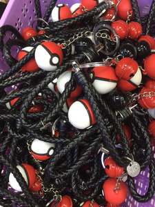 Vente chaude Populaire Dessin Animé Jouet LOGO Personnalisé Pokemoned Thème 3D Rouge Blanc Poke Ball En Caoutchouc En Plastique <span class=keywords><strong>Porte</strong></span>-<span class=keywords><strong>clés</strong></span> 25cm - Product Image 6