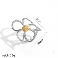 Bague tendance personnalisée imperméable pour femmes, vente chaude, fiançailles, fleur d'hibiscus creuse, acier inoxydable, deux tons, hip hop, 14 carats, 4 mm