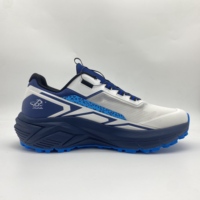 Nouvelles chaussures de sport de piste avec un design de motif unique