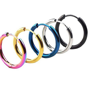 Boucles d'oreilles créoles en acier inoxydable 10 mm, bijoux de mode unisexe pour oreilles percées, à porter en soirée, forme cercle - Product Image 1