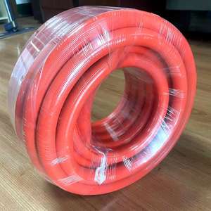 <span class=keywords><strong>Tuyau</strong></span> d'eau en PVC rouge <span class=keywords><strong>tuyau</strong></span> tressé renforcé de fibres 1/2 ''5/8'' 3/4 ''25 FT 50FT 75FT avec résistant aux UV - Product Image 1