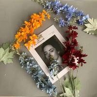 Bunga Delphinium Sutra Buatan Modern Real Touch YM, Tangkai Tunggal Larkspur Besar untuk Dekorasi Vas Dalam Ruangan dan Hotel