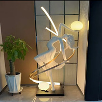 C-261 kreative humanoide Tier kunst Skulptur Stehlampe für Home Design Hotel Lobby Ausstellungs halle Vielseitiges Wohnzimmer Dekor