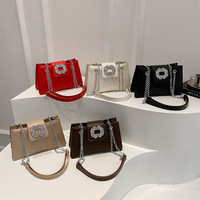 Sac carré de luxe incrusté de diamants pour femme, version coréenne polyvalente, sac à bandoulière texturé avec chaîne