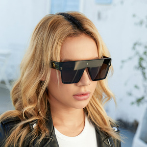 Gafas de Sol Unisex con Marco Negro TR7006, Lentes de PC con Protección UV400, para Viajes, Conducción y Moda - Product Image 4