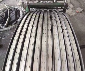 <span class=keywords><strong>Fil</strong></span> <span class=keywords><strong>barbelé</strong></span> galvanisé en gros pour la protection des clôtures, la sécurité des ranchs et l'isolation - Product Image 6