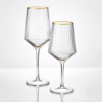 Ensemble de verrerie en cristal soufflé à la main de luxe avec bordure dorée et coupe diamantée, verres à vin texturés, gobelets pour mariages, banquets, bars, repas à domicile