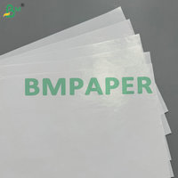 Papier couché léger (LWC) 60-65 g/m², finition soie/brillant/mat, pour brochures, inserts et envois directes
