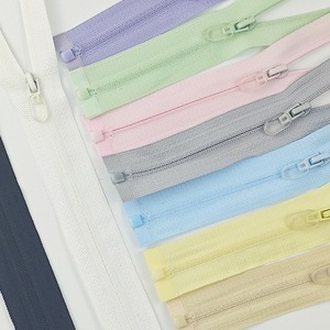 Chất Lượng Tốt Đa-Kích Thước Duy Nhất Mở Đuôi Màu Sắc Thể Thao Trẻ Em Của Quần Áo Xếp Tải Nylon Dây Kéo - Product Image 1