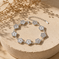 Bracelet multi-styles en acier inoxydable avec motifs géométriques, étoiles, croix, coquillages et conques, pour femmes, bijoux de luxe de niche et de mode haut de gamme, vente en gros