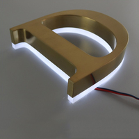 Enseignes commerciales personnalisées pour entreprises, lettres en relief avec logo doré, enseignes extérieures avec éclairage LED, lettres 3D, enseignes rétroéclairées pour devantures de magasins